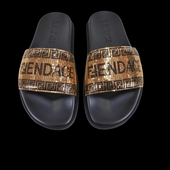 NEW FENDACE (Fendi & Versace Collab) Slides - Picture 3 of 6